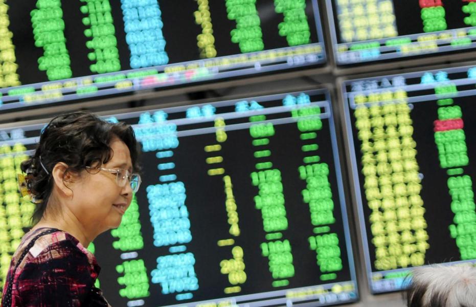 A股表現與港股表現息息相關,A股是否見底成港股今年關鍵。 A股表現與港股表現息息相關,A股是否見底成港股今年關鍵。