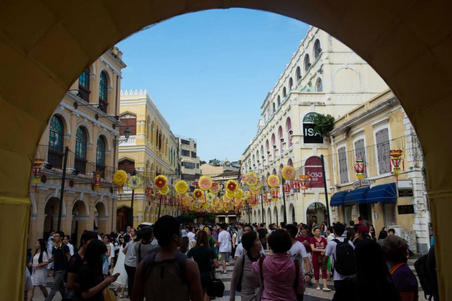 粵港澳大灣區由廣東省九個城市與港澳兩地組成,澳門賭業可望直接受惠。 粵港澳大灣區由廣東省九個城市與港澳兩地組成,澳門賭業可望直接受惠。
